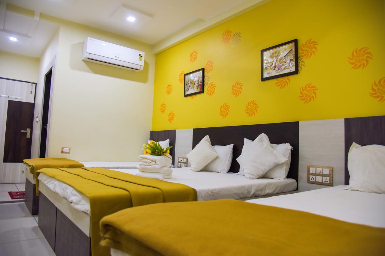 Hotel Tulsi Residency بهوي المظهر الخارجي الصورة