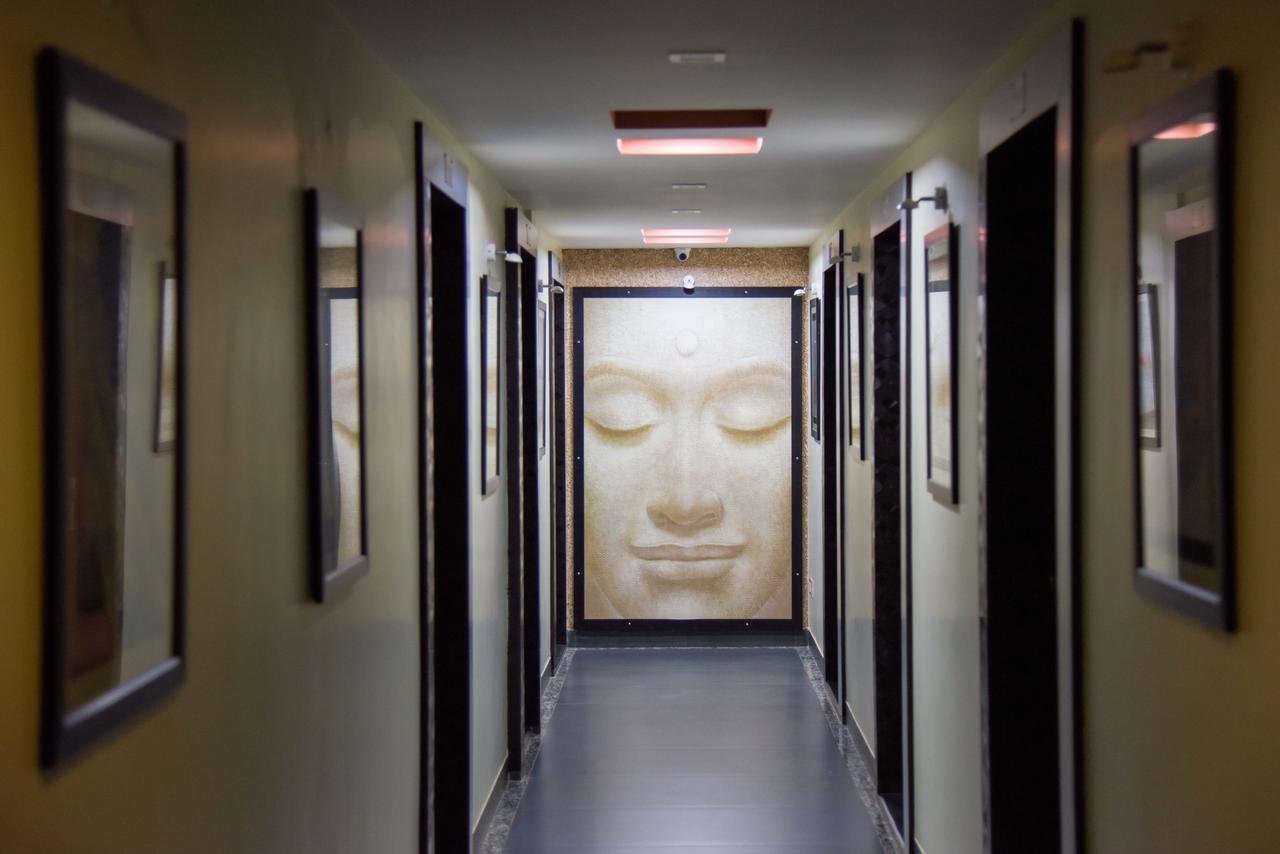 Hotel Tulsi Residency بهوي المظهر الخارجي الصورة