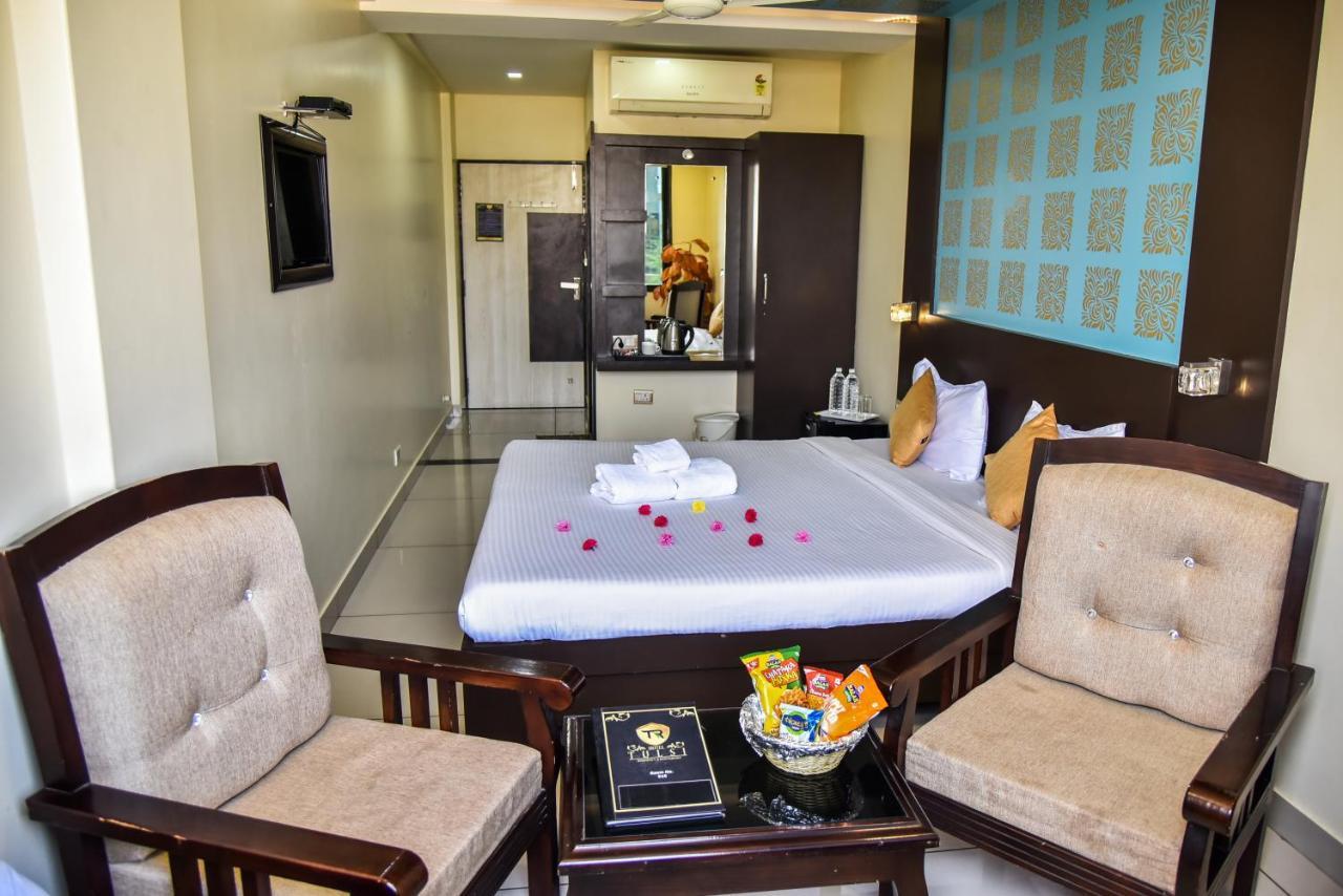 Hotel Tulsi Residency بهوي المظهر الخارجي الصورة