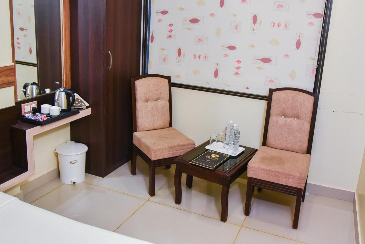 Hotel Tulsi Residency بهوي المظهر الخارجي الصورة