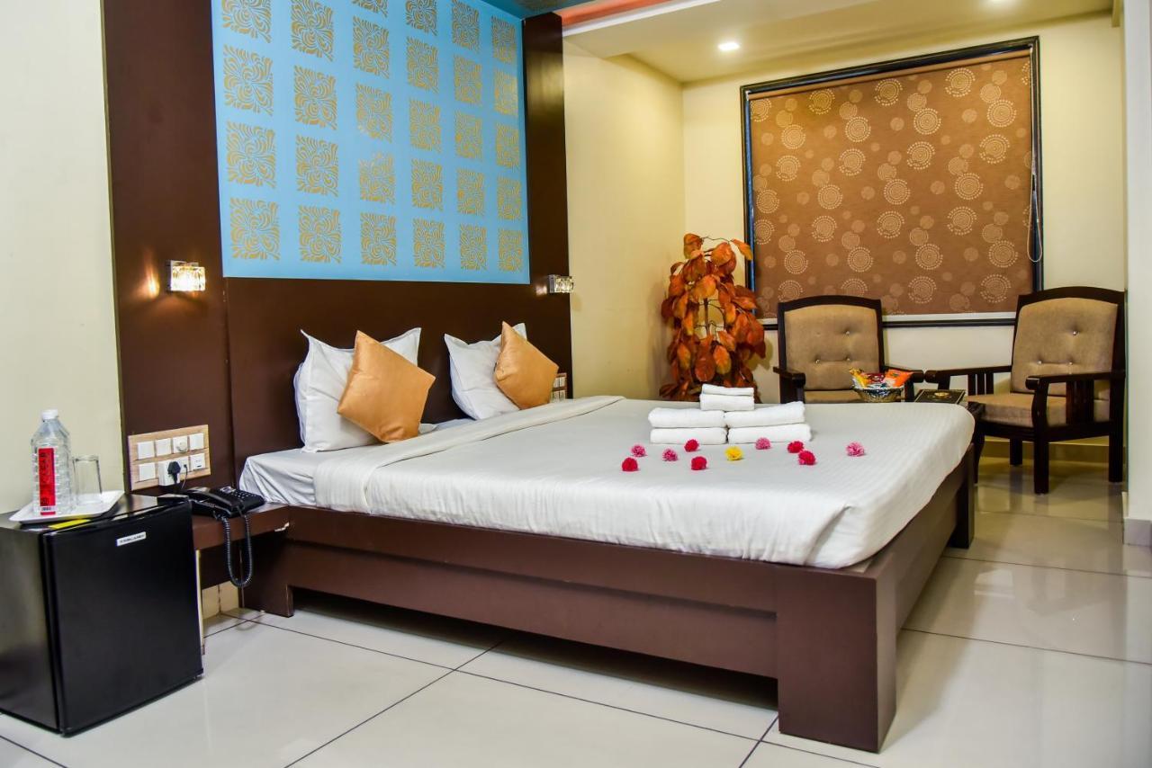 Hotel Tulsi Residency بهوي المظهر الخارجي الصورة
